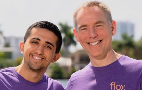 מימין: מייקל ברנטלי ורון עפרוני, מייסדי פלוקס.