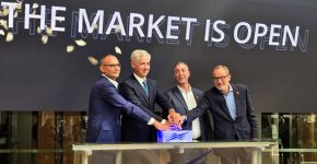 מימין: פרופ' יוג'ין קנדל, יו"ר דירקטוריון הבורסה; ספי זינגר, יו"ר רשות ניירות ערך; ביל אקמן, מנכ"ל קרן Pershing Square Capital Management; ואיתי בן זאב, מנכ"ל הבורסה.