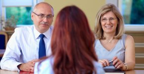 ג'וניורים? לא בטוח שכדאי לכם לטרוח לחפש משרות AI.