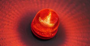 הגיע הזמן שהממשלה תראה את הנורות האדומות המהבהבות - ותתנהג בהתאם.