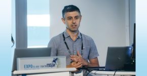 אלכס פינקל, מהנדס אפליקציות בכיר ב-היילו.