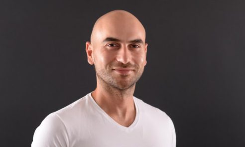 ד"ר הישאם עבד אלחלים, מנהל מוצר ראשי בפיוניר ישראל וחוקר באקדמיה.