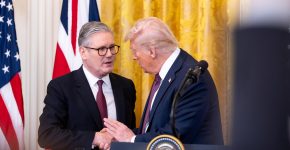 חתמו על עסקת טכנולוגיה עצומה. דונלד טראמפ, נשיא ארה"ב, וקיר סטארמר, ראש ממשלת בריטניה.