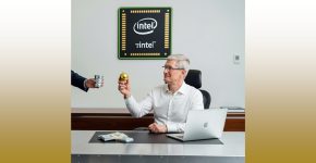 מבקשת מאפל ומנכ"לה טים קוק כסף. אינטל.