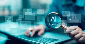 סוכני ה-AI במרכז.