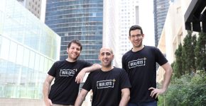 מייסדי בילדוטס. משמאל לימין: רועי דנון, המנכ"ל, יקיר סודרי, סמנכ"ל הטכנולוגיות ואביב ליבוביץ', סמנכ"ל המוצר.