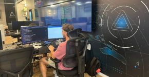 זיו ברוך, בודק חוסן סייבר בכיר, בארמורי דיפנס.