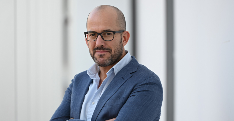 יונתן יגלום, יו"ר ומנכ"ל פלו אופטיקס.