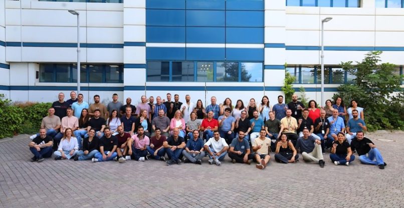 צוות הפיתוח של אינטל ישראל.