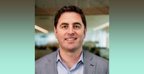 מיק קוסטיגן, סגן נשיא ב-סיילספורס.