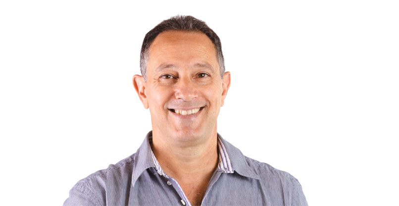 משה סגל, סמנכ"ל הפיתוח העסקי של קומפאי.