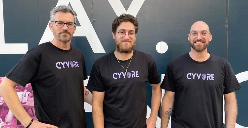 אורי סגל (מנכ"ל), יואב רותם (סמנכ"ל הטכנולוגיות) ויפתח רותם (סמנכ"ל הכספים)