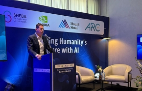 פרופ' איל צימליכמן, ראש (במשותף) מרכז החדשנות של שיבא, ARC, באירוע ההכרזה על הפרויקט.