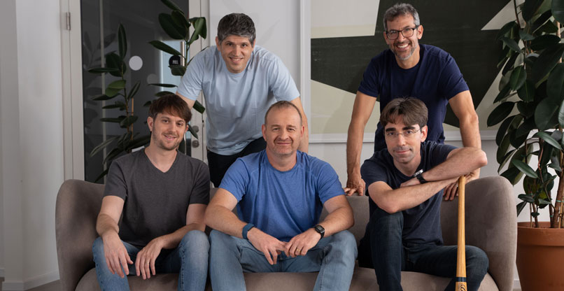 מייסדי טנזאיי: פבל גורביץ', המנכ"ל, אריאל צייטלין, סמנכ"ל הטכנולוגיות שלה, עפרי זיו, סמנכ"ל המחקר, איתמר טל, סמנכ"ל ההנדסה, וענר מזורסקי, מנהל המוצר הראשי.