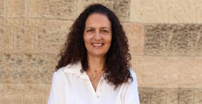 אילת קורן, מנהלת  CRM Solutions-Strategic Partners בטקיוניטי.