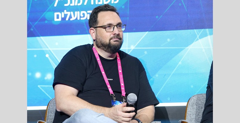 ארז רחמיל, משנה למנכ"ל בנק הפועלים.