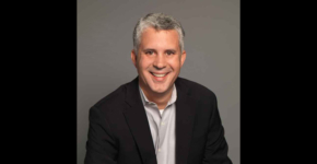 ארתור לואיס, נשיא חטיבת פתרונות התשתית, דל