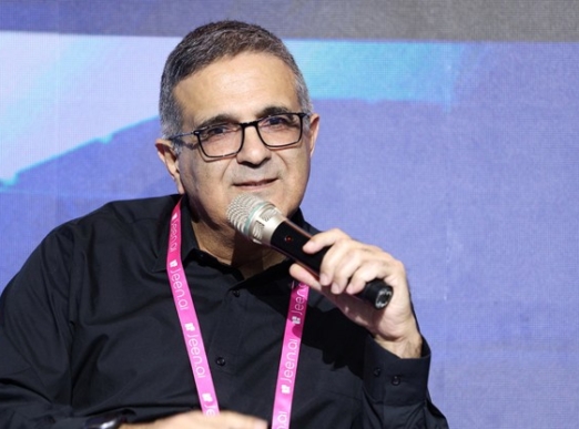פורש מתפקידו. ששון סופרי, מנהל אגף בכיר, טכנולוגיות דיגיטליות ומידע במשרד המשפטים.