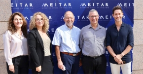 מימין: אמן החושים ליאור סושרד, ומומחי משרד מיתר - דני גבע, ד"ר דניאל קליגלר, ד"ר לאה מאראש, וד"ר קרן חגי.
