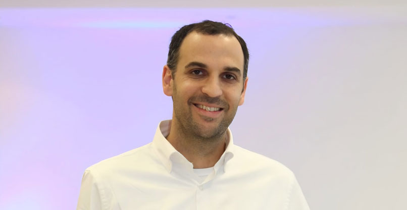 מתי קראגץ', מנהל מחלקת דליוורי ב-Ewave Online.