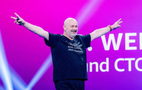 ד''ר ורנר ווגלס, סגן נשיא וסמנכ"ל הטכנולוגיות של אמזון.