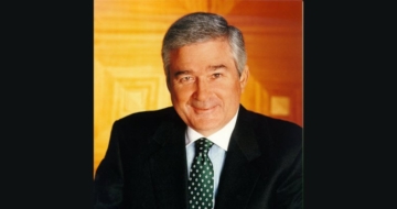 הלך לעולמו בגיל 83. לו גרסטנר, המנכ"ל המיתולוגי של יבמ.