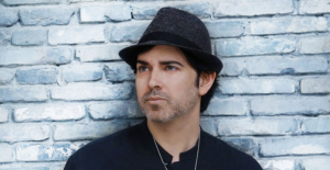 גלעד שגב, יוצר פרויקט הגיבורים (Project Heroes).