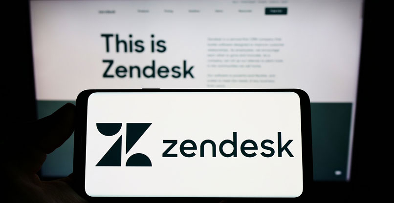 רוכשת בישראל. זנדסק.