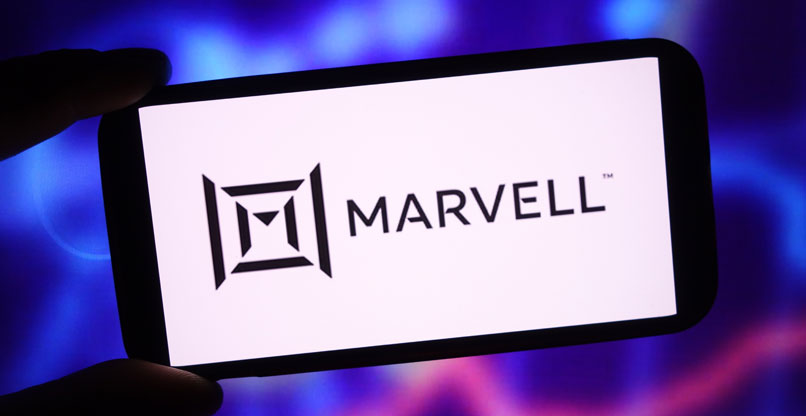 רוכשת. מארוול.