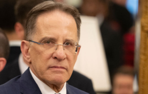 צחי ברוורמן, ראש הסגל של ראש הממשלה.