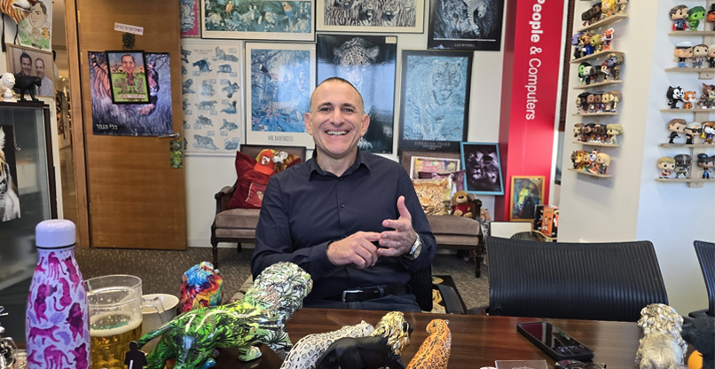 אילן יהושע, מלווה חברות בצמיחה.