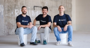 משמאל ימין: רום דודקביץ, סמנכ"ל הטכנולוגיה; נעם אוודיש, המנכ"ל; אנטולי בליגובסקי, סמנכ"ל המוצר. חברת imper.ai.