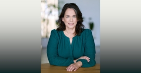 ד"ר שרון אפריל, מנהלת היחידה לקידום הדיגיטל בשלטון המקומי במערך הדיגיטל הלאומי ומשרד הפנים.