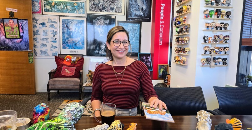 הדר צדקה חזן, מנהלת השיווק של מטריקס.