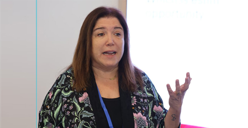 יסמין מרום, סמנכ''לית חטיבת התוכנה ביבמ ישראל.