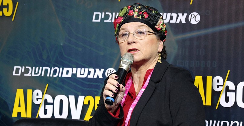 עפרה פרנקל, המנמ"רית הממשלתית ממערך הדיגיטל הלאומי.