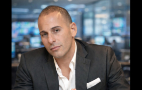 צחי אגסי, מנכ"ל 770 משרדים בתל אביב.