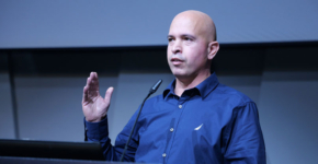 יוסי עפרוני, מנכ"ל גיב סולושנס.