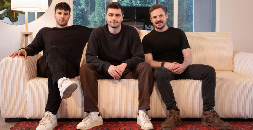 אביב שמני, המנכ"ל, עידו זברסקי, סמנכ"ל התפעול, ואורי רייכמן, סמנכ"ל הטכנולוגיות.