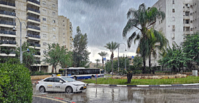 גשם בתל אביב.