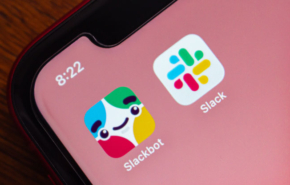 Slack ו-Slackbot.