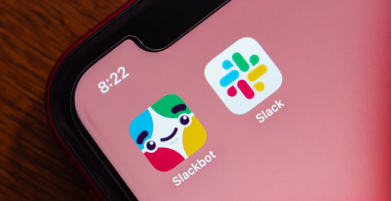 Slack ו-Slackbot.
