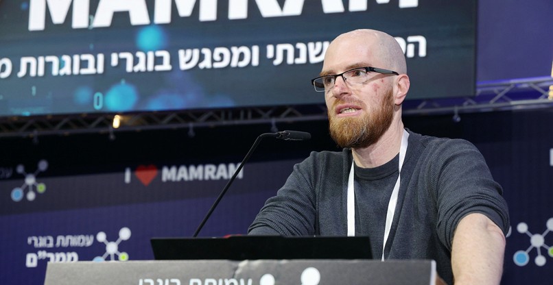 אלי בירנבאום, מנהל תחום המחקר והפיתוח באמדוקס.