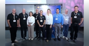 נציגי חברת מוטורולה סולושנס בכנס ICS CyberSec¹⁰ 2026.