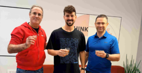 מימין: יבגני גולובוב, מנכ״ל קומיט אוף שור, איתי אזוגי, מייסד ומנכ"ל סוואנה, אריק פיינגולד, יו"ר ונשיא קומיט.