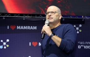 רועי דיין, סגן נשיא לדאטה ו-AI בחטיבת המחקר והפיתוח של אמדוקס.