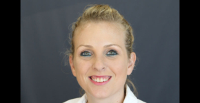 רותם דולב, שותפה ו-Transformation Leader AI בדלויט ישראל.