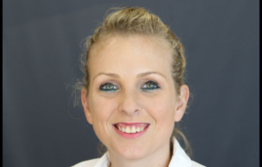 רותם דולב, שותפה ו-Transformation Leader AI בדלויט ישראל.