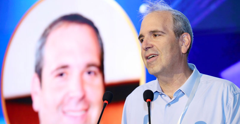 אורן אריאב, עד לא מכבר מנמ''ר רשות האוכלוסין וההגירה וכיום מנמ"ר בנק ישראל.