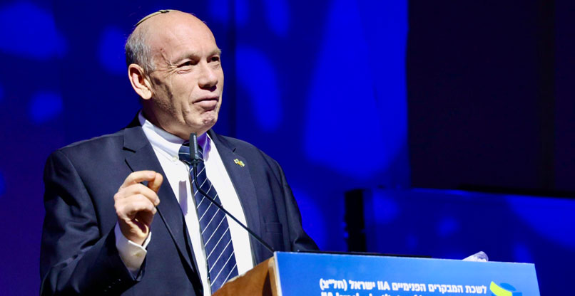 מבקר המדינה, מתניהו אנגלמן.